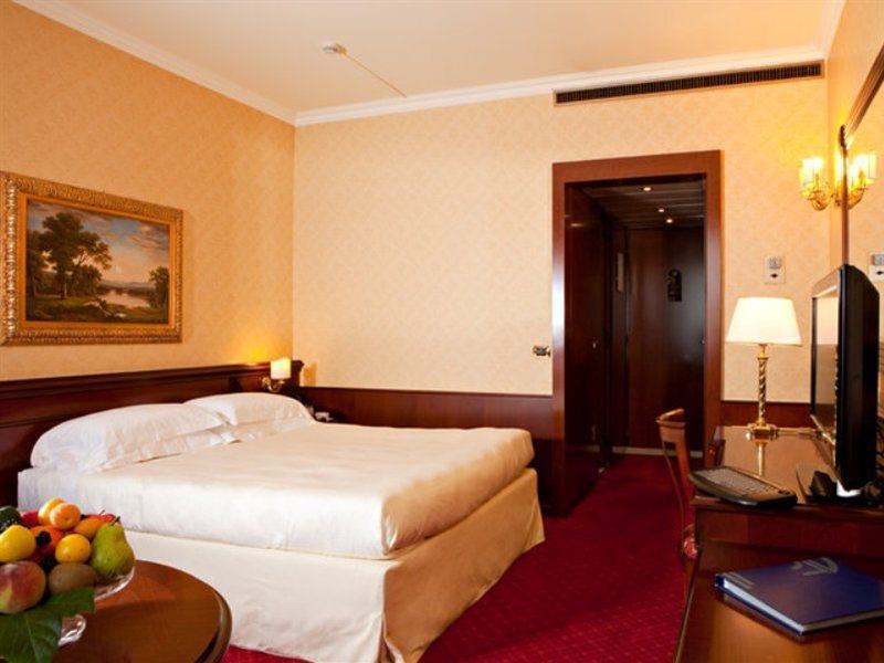 Atahotel Executive Милан Экстерьер фото